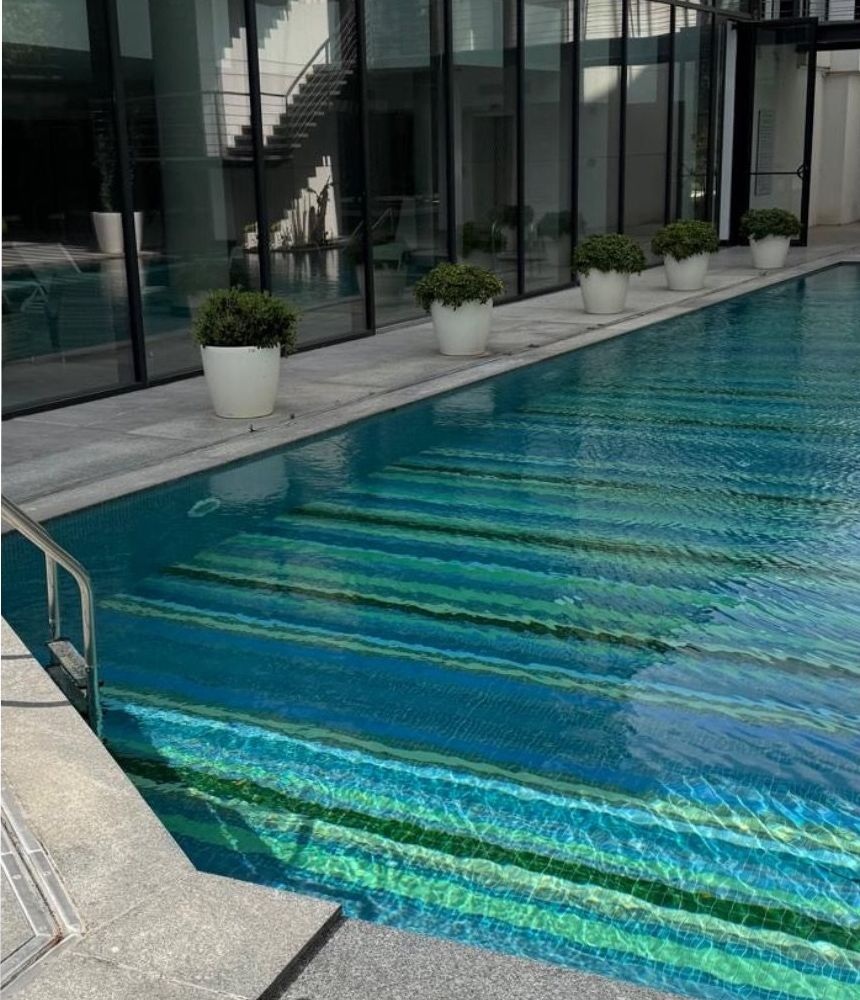 Çeşme indoor pool